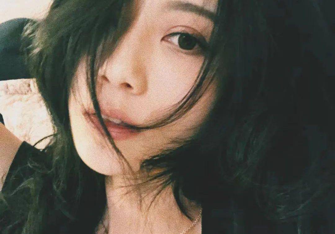 带球上位,嫁给榜一大哥5年,她离婚连个lv都带不走_欧欧_网友_贵妇