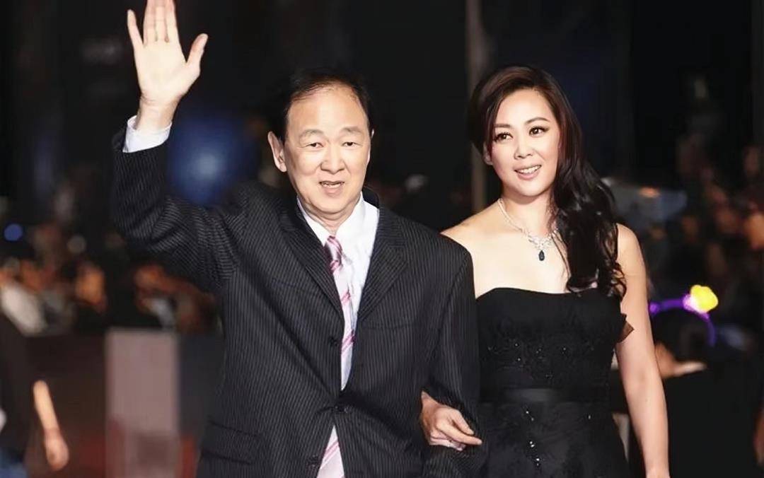 王馨平罕见露面!恋人妻,混黑道…她一家瓜好多啊!_王羽_邵氏_林翠