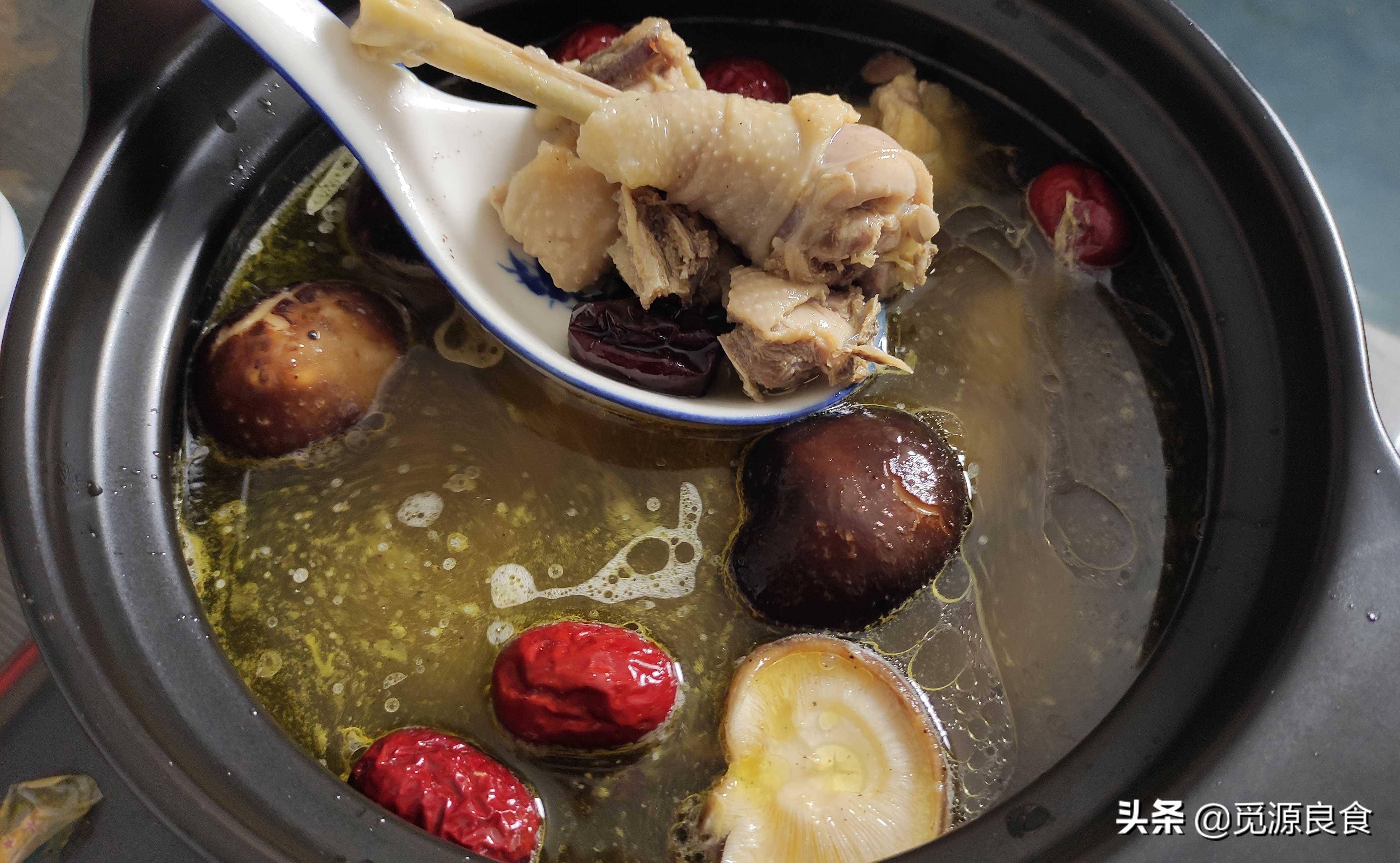 就做好了;写到最后,还想啰嗦几句,下厨房做菜,在我看来煨汤,炖汤是最