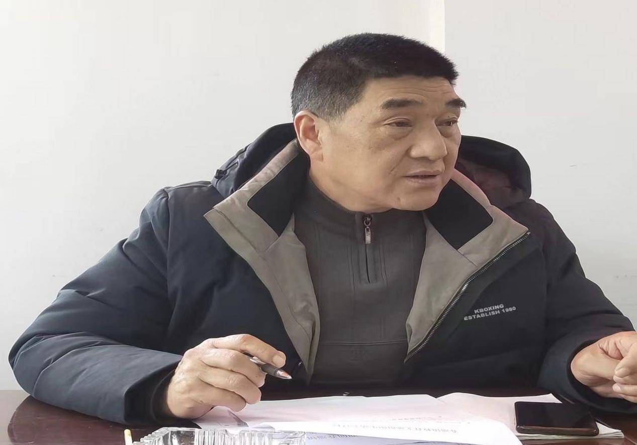 乔端镇中心校领导李天森同志发言:本次组织生活会严肃认真,务实高效.