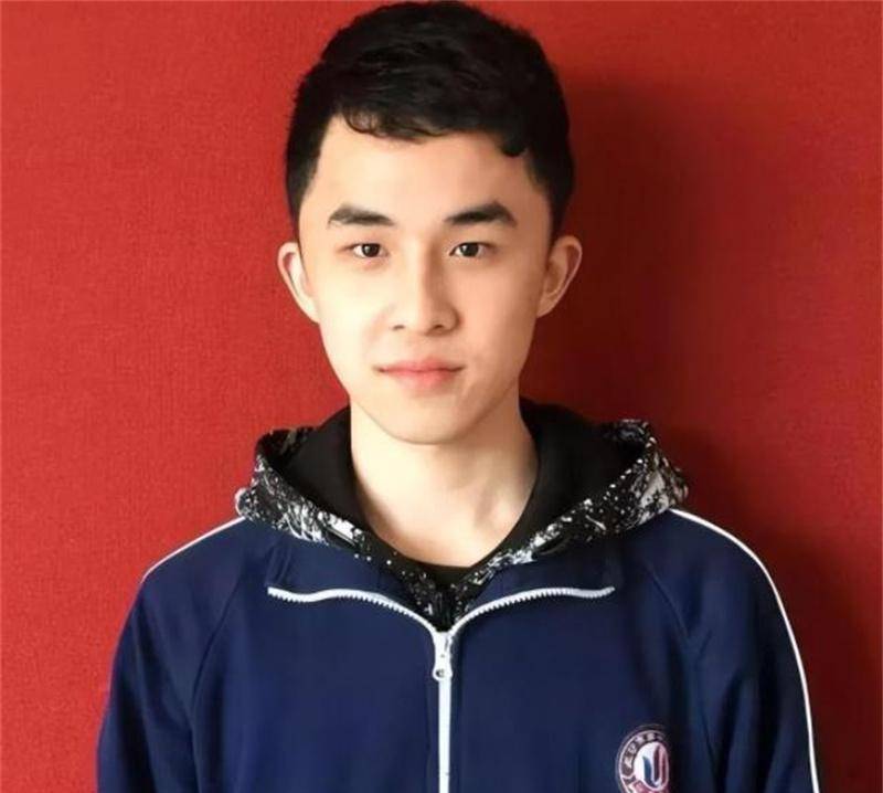 湖南16岁少年突然离世，2019年，“他”却出现在篮球赛场上