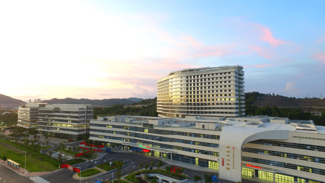 深汕中心医院:一座全新的智慧医院如何建成?_华为_服务_系统