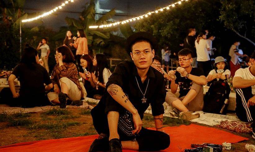 罗福兴:他是杀马特界鼻祖,曾婉拒富婆追求,他后来怎么样了_家族_造型