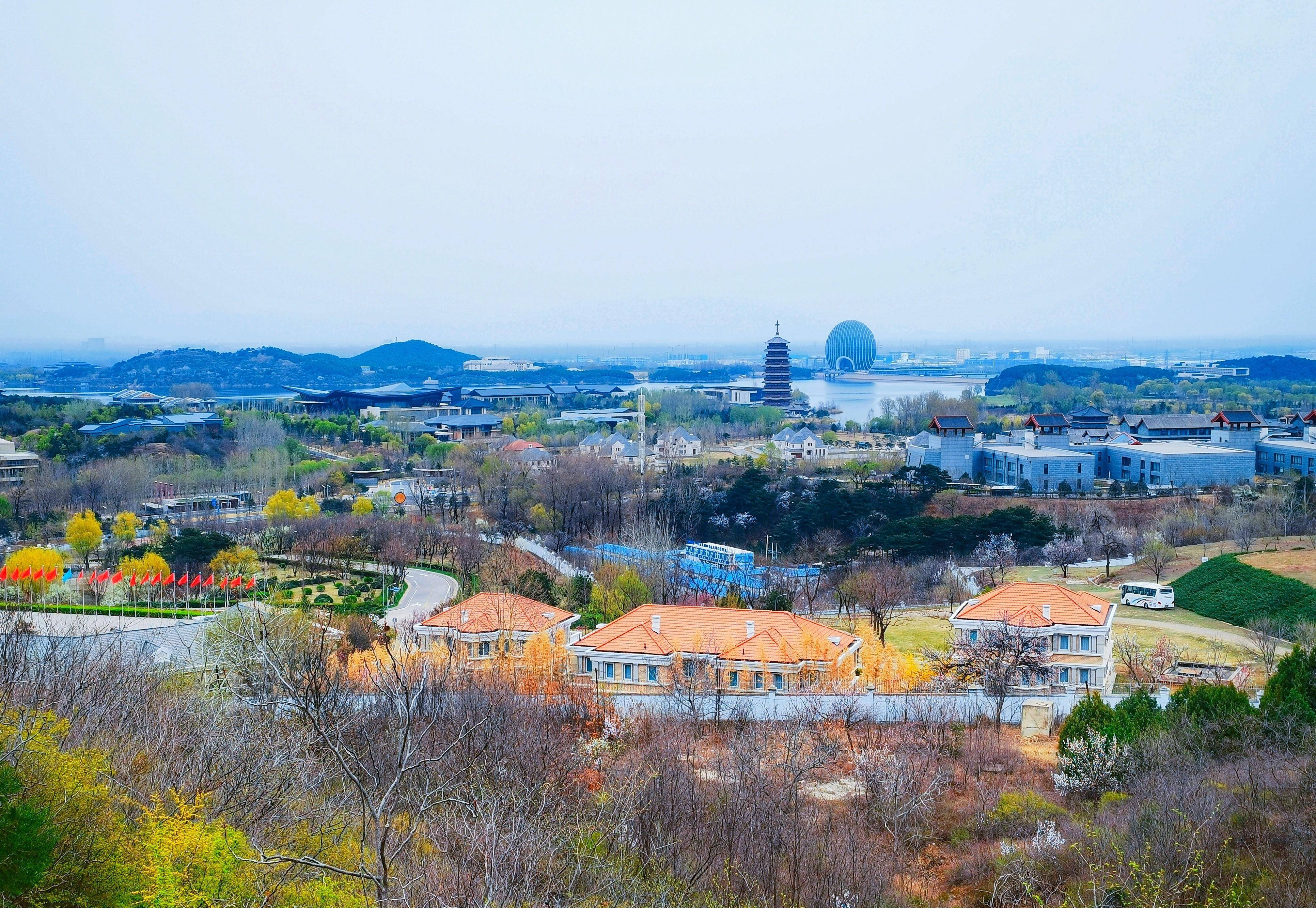 怀柔雁栖湖栈道图片