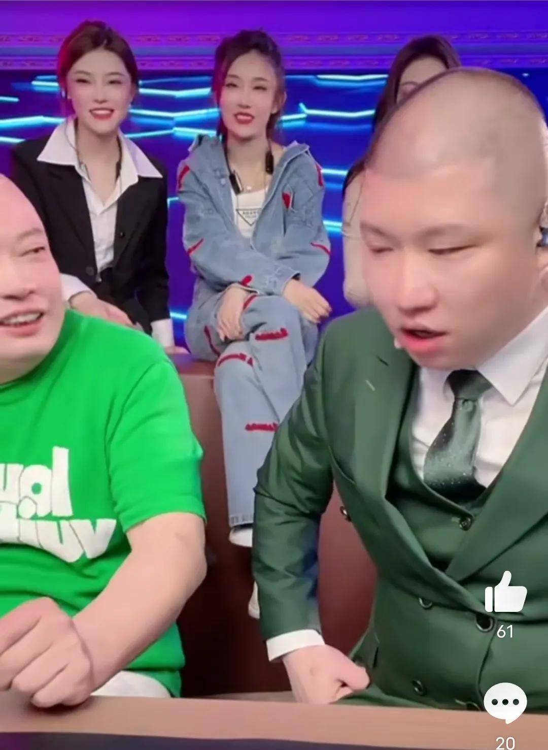 网红二驴爸爸的私生子曝光,驴姐驴爸反目成仇,二驴涉黑视频曝光_直播