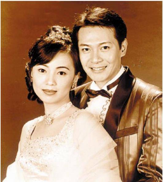 大亨"万梓良,一段婚姻三段感情,潇洒总被雨打风吹去_电视_香港_恬妞