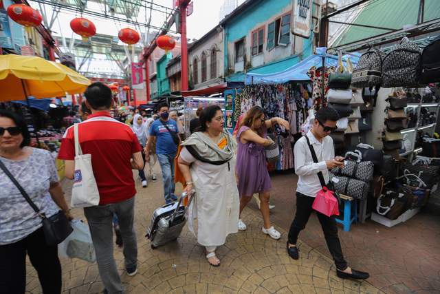 吉隆坡茨厂街,昔日的唐人街,现在是体验马来西亚美食的圣地_游客_旅游
