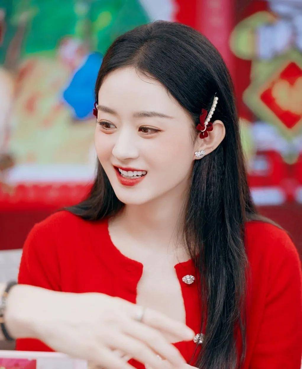 赵丽颖笑起来真甜,大美女就是不一样!_演技_观众_漂亮