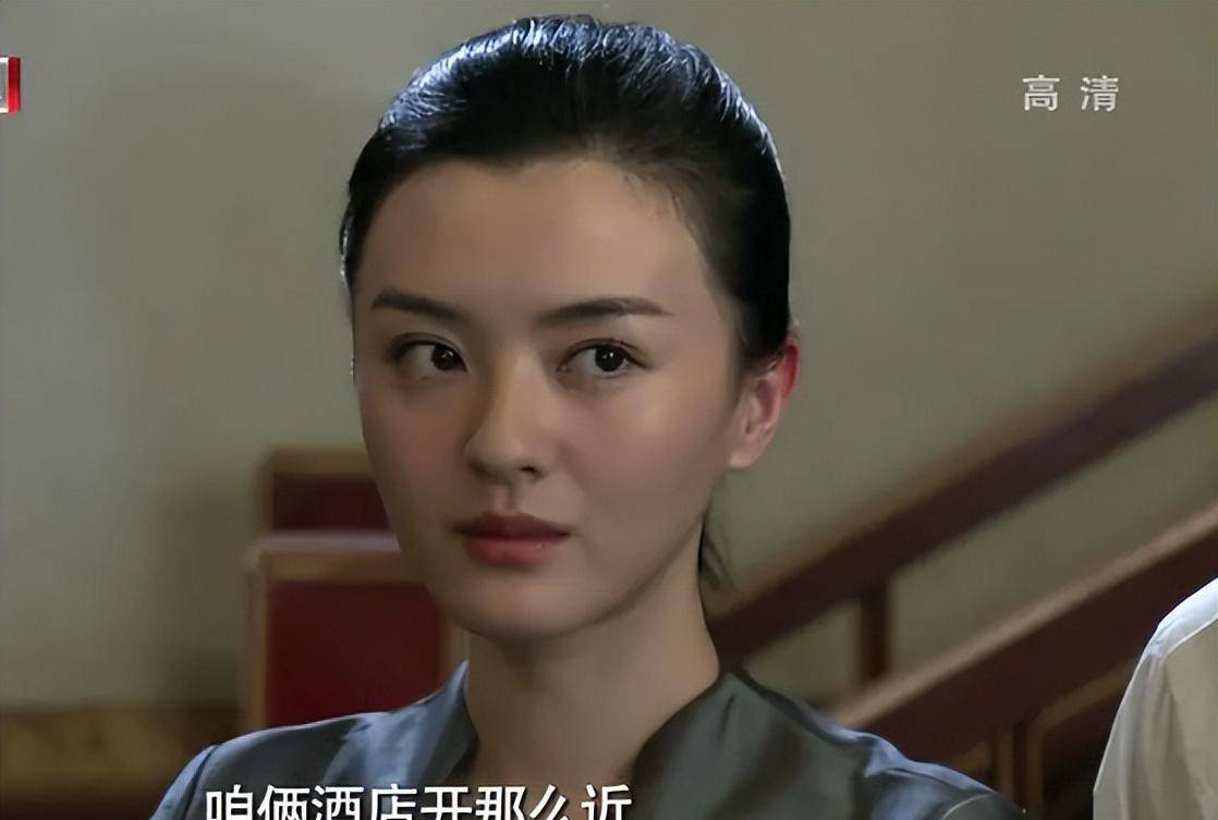 此后范琳琳接演了一部与李佳航共同主演的《青春正能量之我是女神》