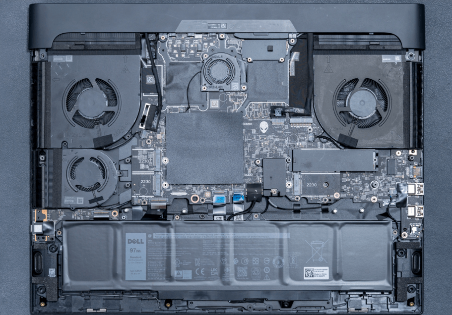 9 万元的外星人 m18 游戏本:i9-13900hx   rtx 4080 的极致游戏体验