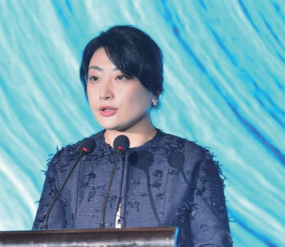 "娃哈哈"长公主宗馥莉,38岁坐拥400亿,至今单身无人敢娶_父亲_因为