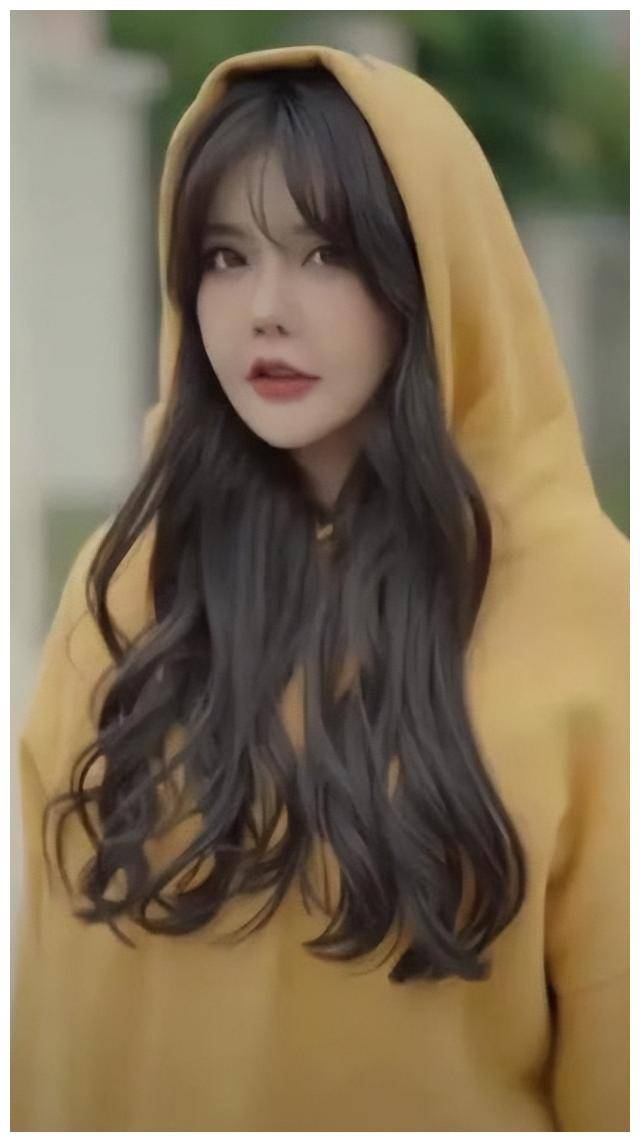 曝23岁网红韩安冉将四婚!