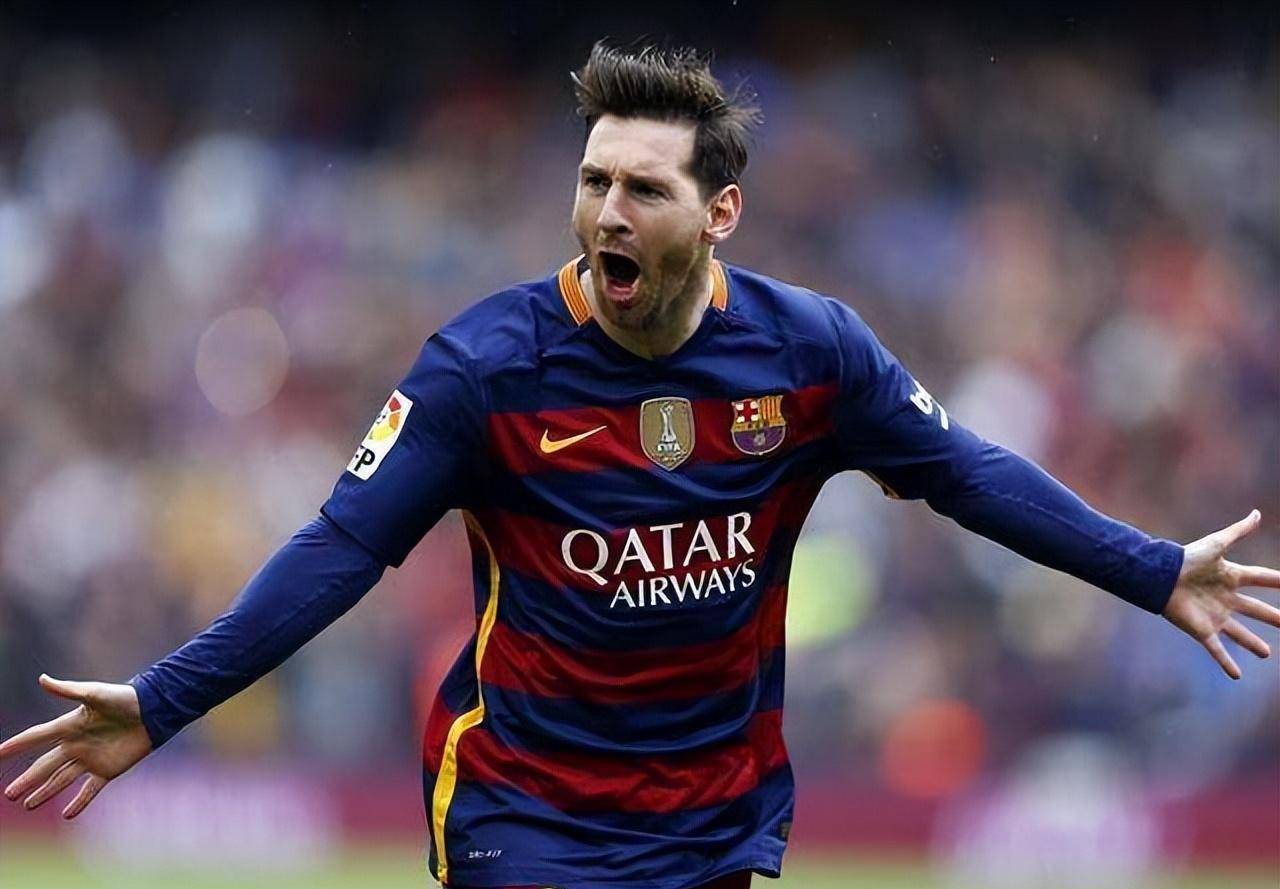 作为最好的足球运动员,梅西在大巴黎和巴塞罗那到底赚了多少钱?