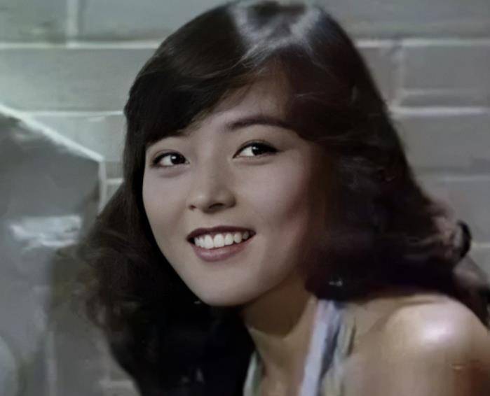 成为艺人刘若曦得琼瑶赏识,看破红尘选择出家令人难以置信_刘蓝溪