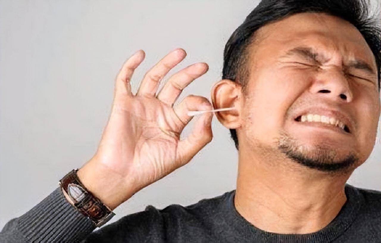 有哪些危害?了解一下_挖耳朵_人们_行为