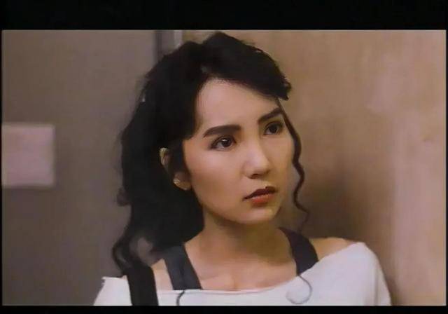 赵静仪:年轻时媲美万绮雯,尝试风月片无果后,专心扮演丫鬟_赵静宜