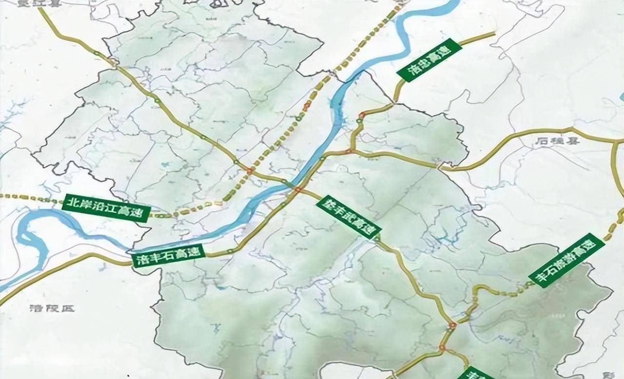 垫丰武高速公路不同路段设计时速和车道并不一样,其中从垫江新民镇
