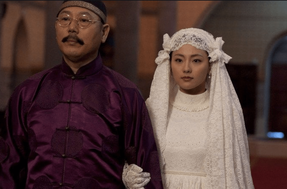 不住,颜值崩塌,戚薇躺枪,还不如早年漂亮,真惨_张嘉倪_袁心冉_文梦洋