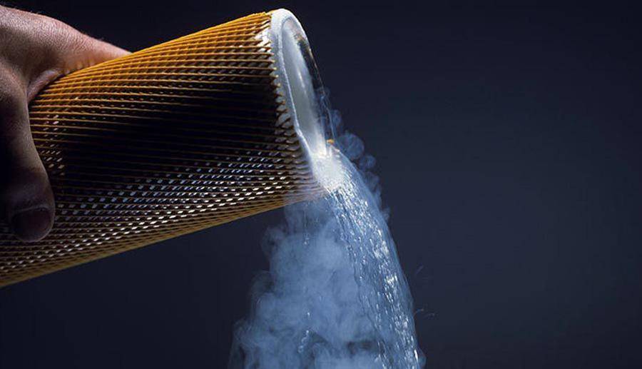 如果把地球上的空气都液化,液态空气会有多深?_密度_大气层_液体