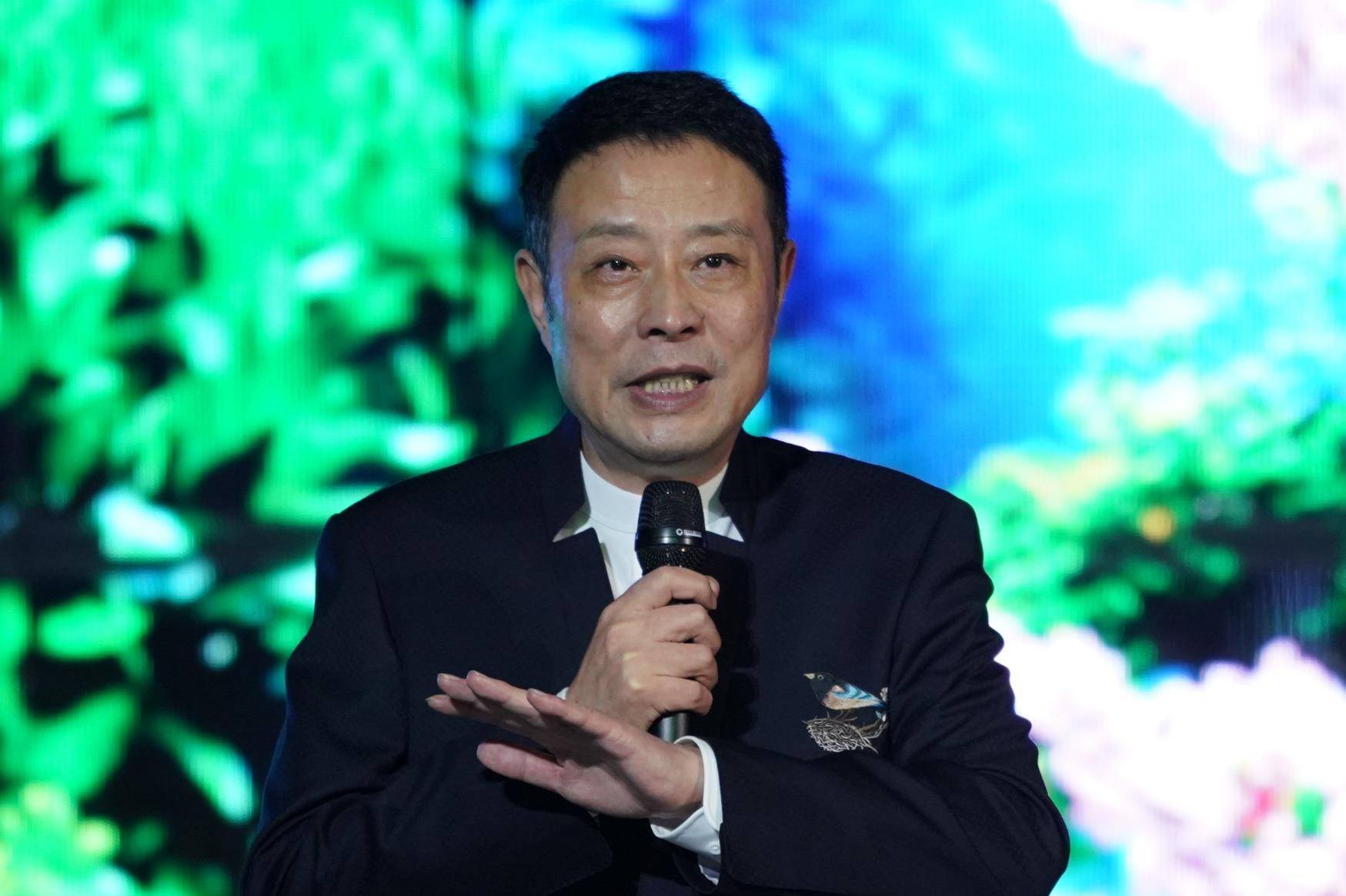 过了这么多年才知道,原来宋英杰兼职主持《天气预报》_工作_观众_节目