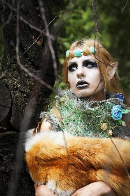 侏儒症妈妈结了五次婚,最后一次出嫁带着两个拖油瓶,都说她命硬_男人