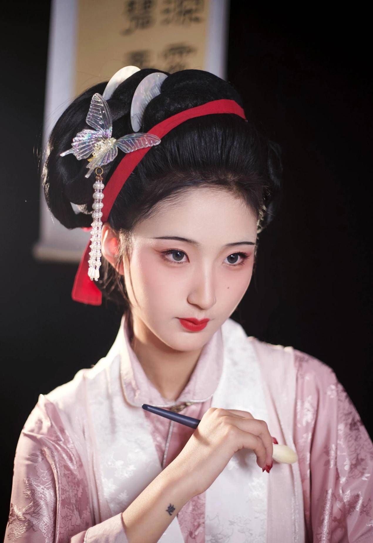 惊艳出圈的汉服美人妆造!