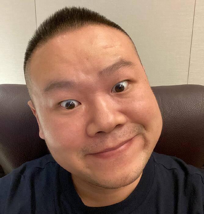 岳云鹏为什么一直寸头形象?当他蓄起长发,瞬间明白了_头发_时候_造型