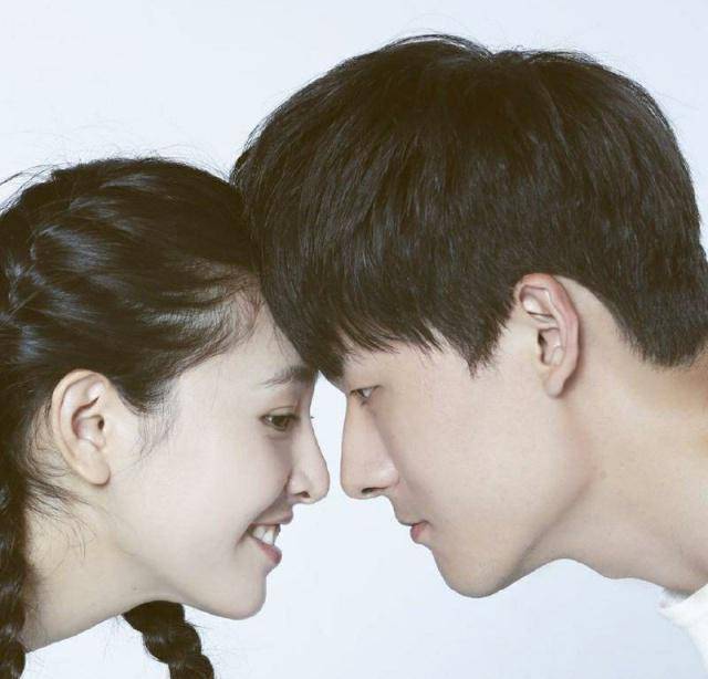 《我只喜欢你》言默求婚,反被乔一先告白,看到婚戒后懵了_吴倩_经历