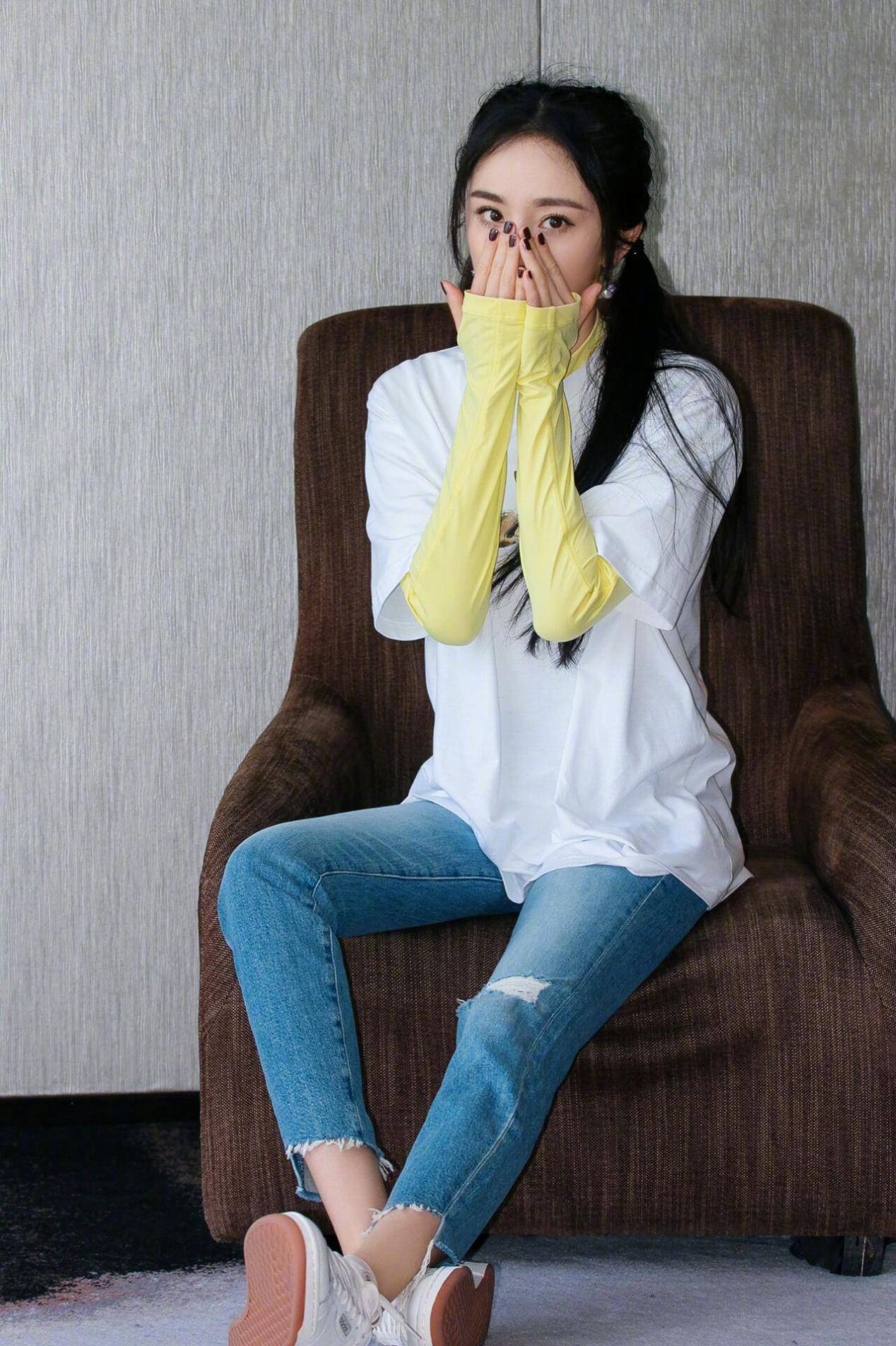 时髦度爆表,杨幂郑爽都在穿_显得_上衣_女性