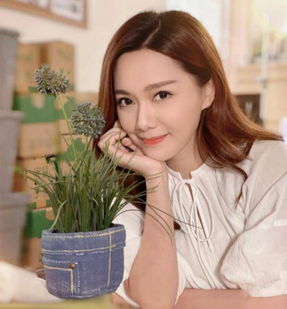 tvb小生黄庭锋新剧首做男一,汤洛雯饰演女主角_张振朗_剧中_金融