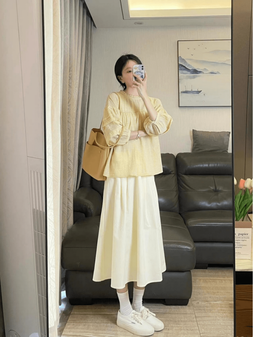 20岁的女生怎么穿才能优雅又淑女?