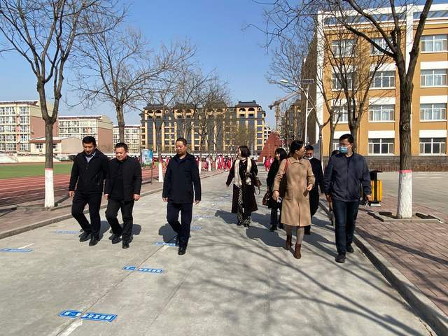 涿鹿县东风路小学迎接市级"2022最美校园书屋"验收工作