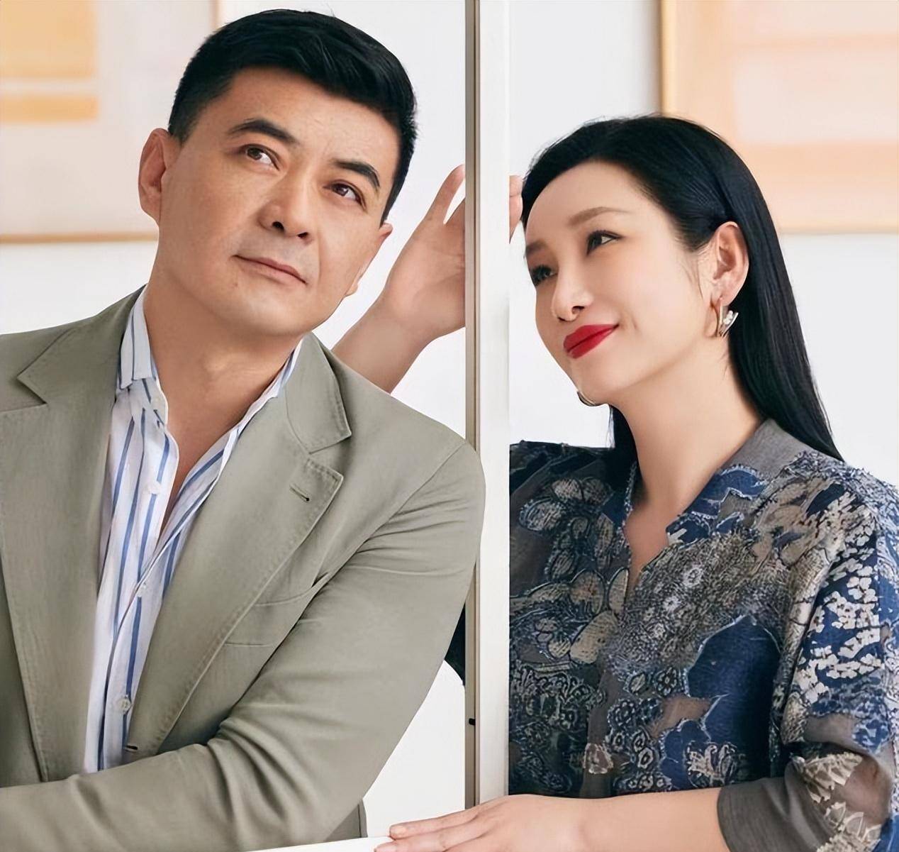 成名后分手妻子,却把秦海璐宠成公主,前妻至今单身_唐静_电视剧_儿子