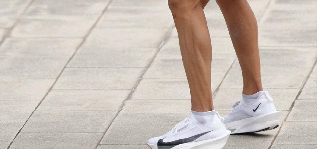 大迫杰上东茂新耐克跑鞋:没想过要参加巴黎奥运会_比赛_日本_马拉松