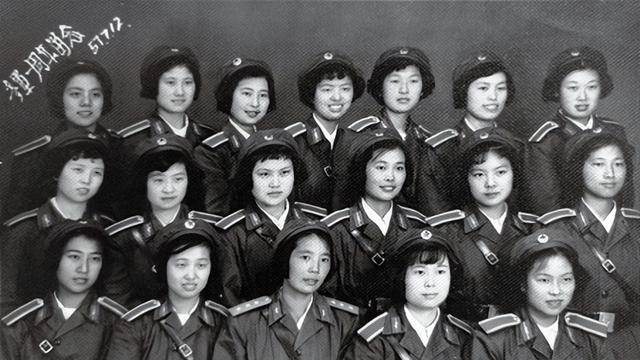 中国女兵发型图片