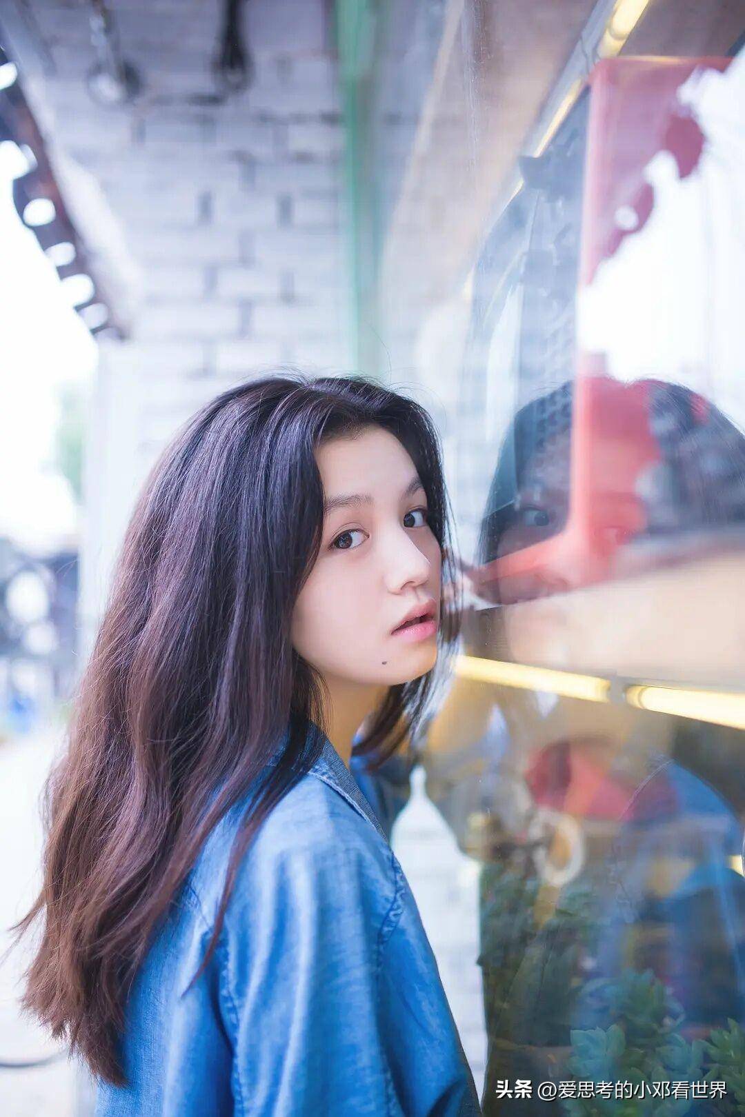 prada明星走秀惹争议,网友:好土的衣服,好丑的发型_造型_黄觉_李易峰