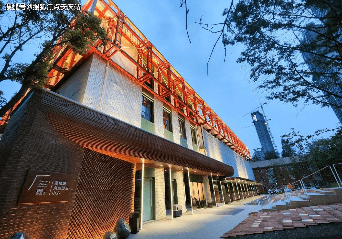 武汉华侨城红坊售楼处电话_华侨城红坊售楼中心_24小时电话_最新房源!