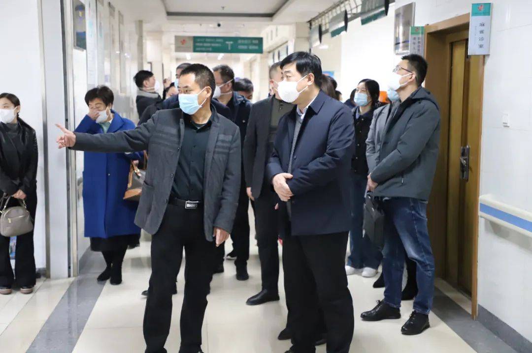 滕州市财贸医院领导来我院考察实验室合作共建工作_马海_来宾_信息化