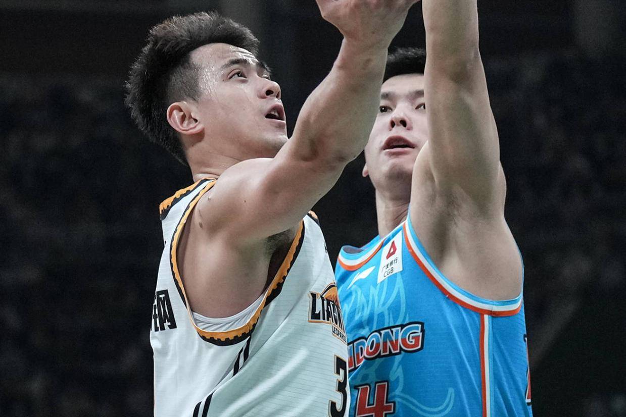 Comprehensive performance! Zhao Jiwei sent 21 points, 5 rebounds, 7 ...