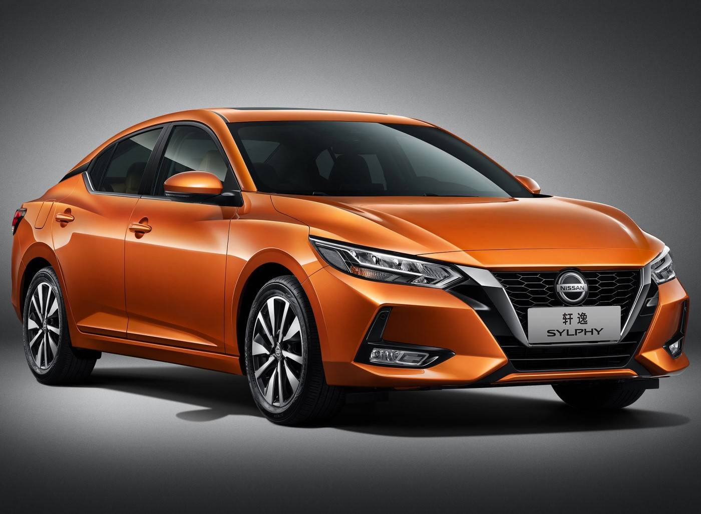 焕新颜,增配置,全新轩逸家族9.98万起上市,销冠又稳了?