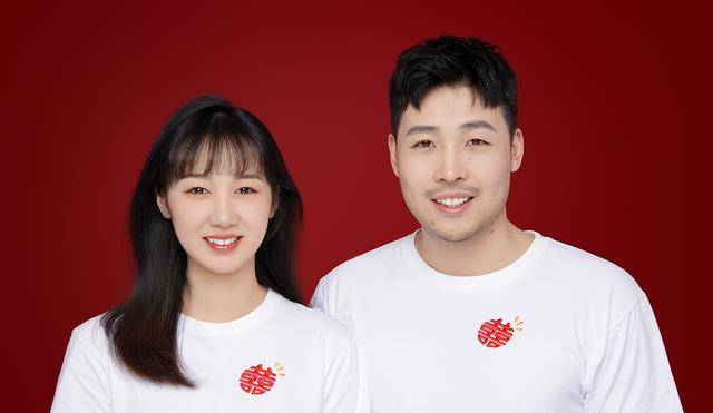 中国31岁奥运选手晒结婚证,妻子貌美如花,两人很有夫妻相