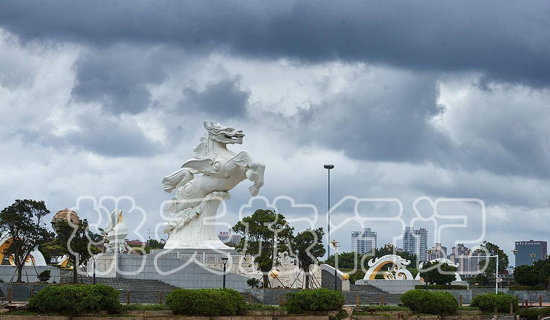 来广西这个海滨小城,海美,食美,景点免费_防城港_海滩_东兴市