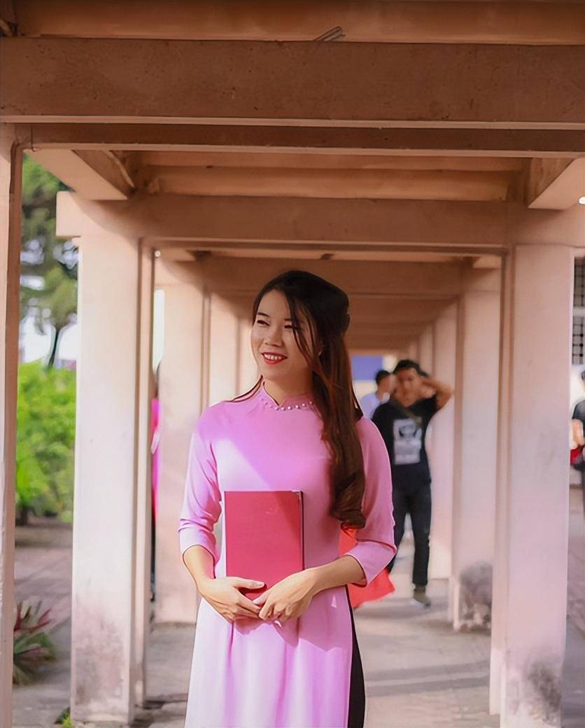 2019年,越南姑娘六六回中国寻亲,父母分开20多年,只求一家团聚_生活