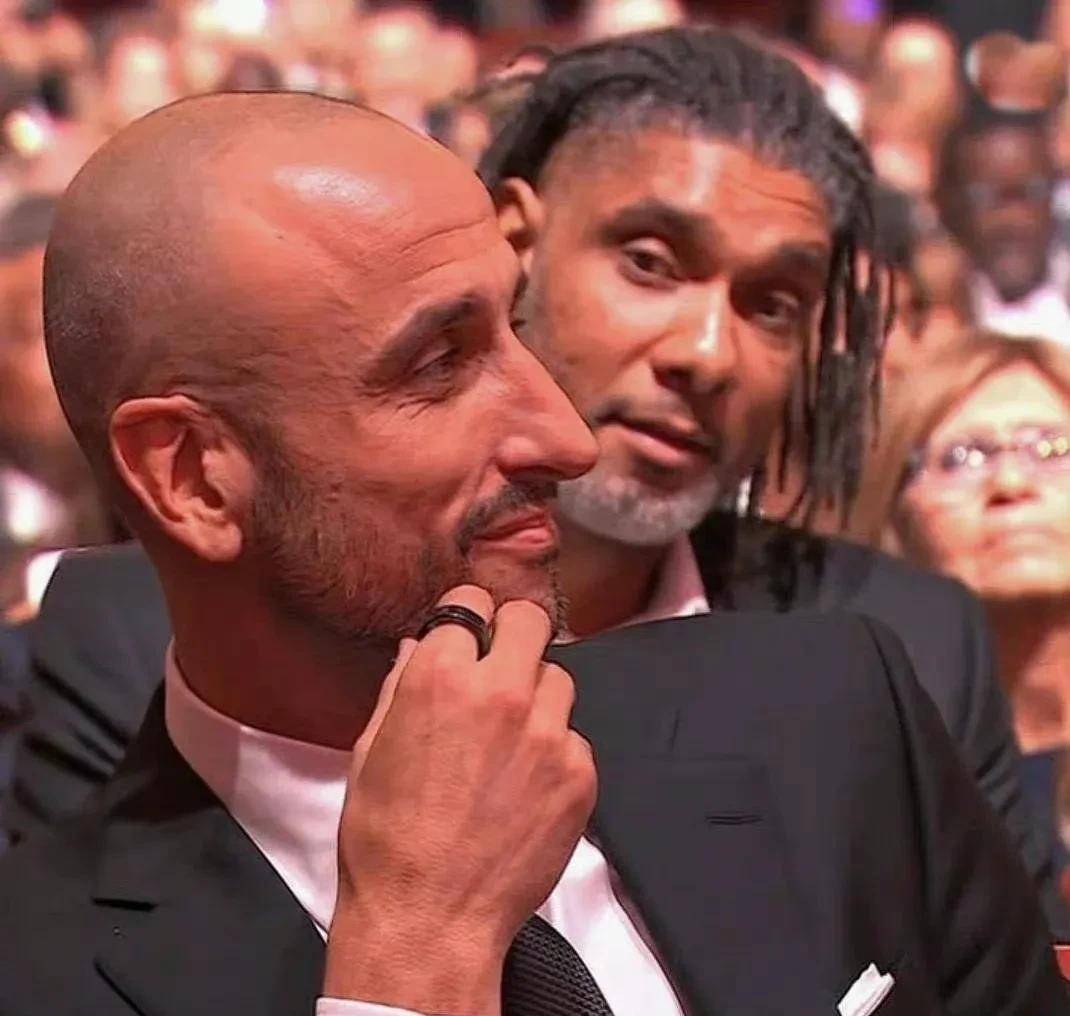 吉诺比利入选名人堂番外篇之《球队大哥癖好》_邓肯_头发_样子