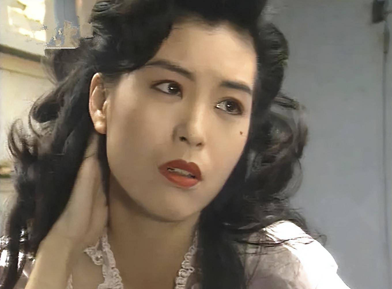 身材消瘦青筋凸起,脚一度肿到像发面馒头_练海棠_留言_身体