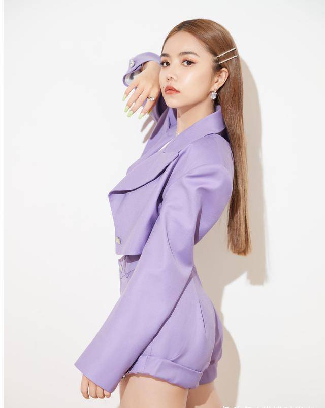 不如学学陈安崎,让你瞬间化身为甜酷女孩_身材_时尚_陈安琪