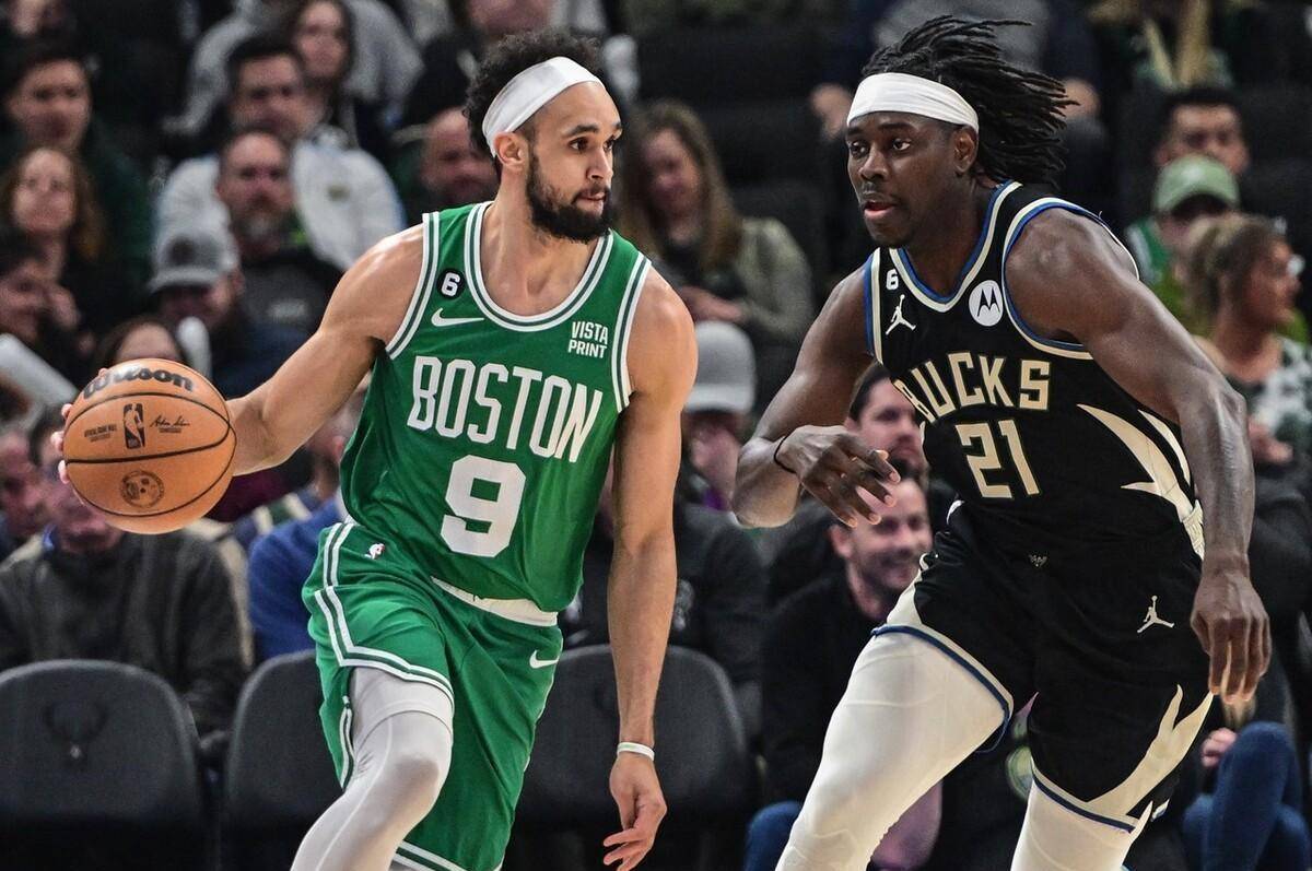 字母哥34 13 9,霍勒迪超神一战创纪录_雄鹿_比赛_助攻