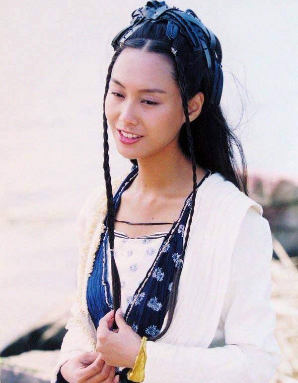 朱茵的这些古装角色,最美还是经典的紫霞仙子!_沈璧君_天下_黄蓉