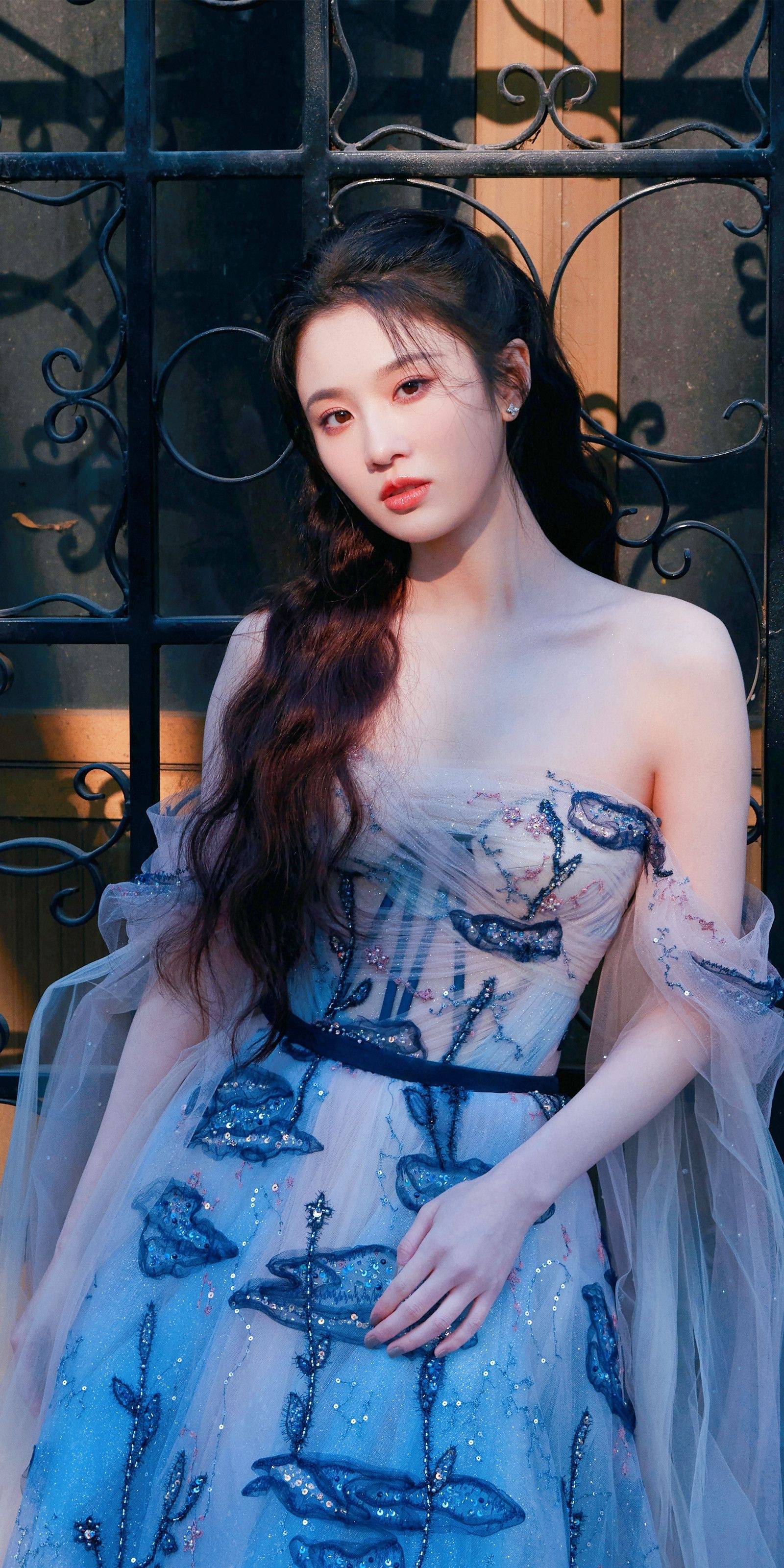 张慧雯长裙礼服盛典活动壁纸 676767