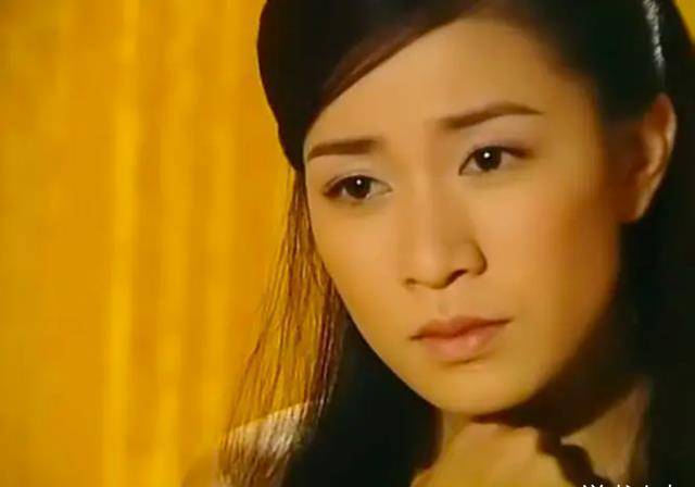 佘诗曼通过尔淳这个角色也逐渐成长为能够独当一面的女演员.